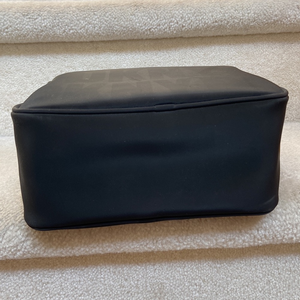 dkny bag - Picture 7 of 11
